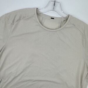Lululemon Fast and Free Shirt Men's Medium Beige Reflective Running Tee Athletic